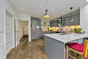 Kitchen- click for photo gallery